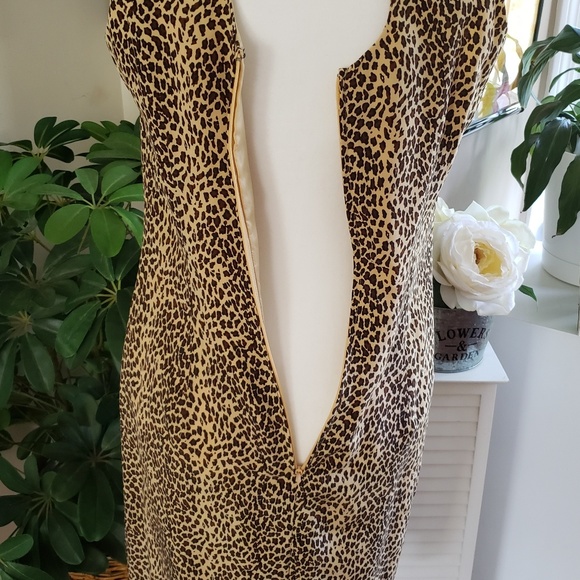 Silk Leapard Print Dress teardrop back - Picture 7 of 8